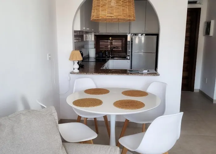 Tu Casa Blanca 라망가델마르메노