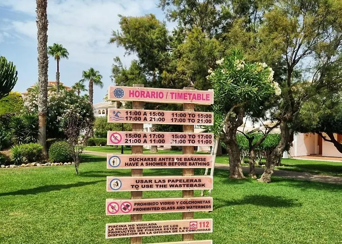 Tu Casa Blanca 아파트 라망가델마르메노